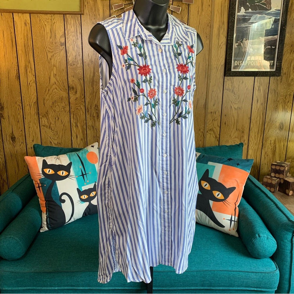 GNW Embroidered Pinstripe Shirt Dress - Picture 4 of 9